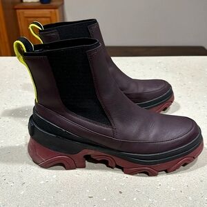 SOREL Brex boots size 9